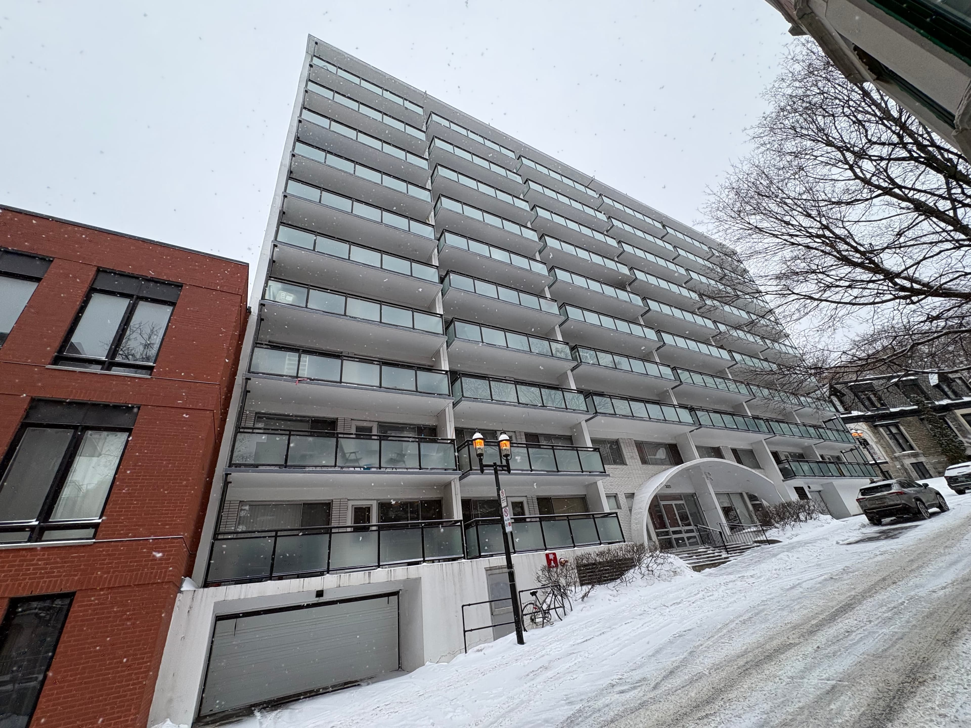 Lorne Crescent Street